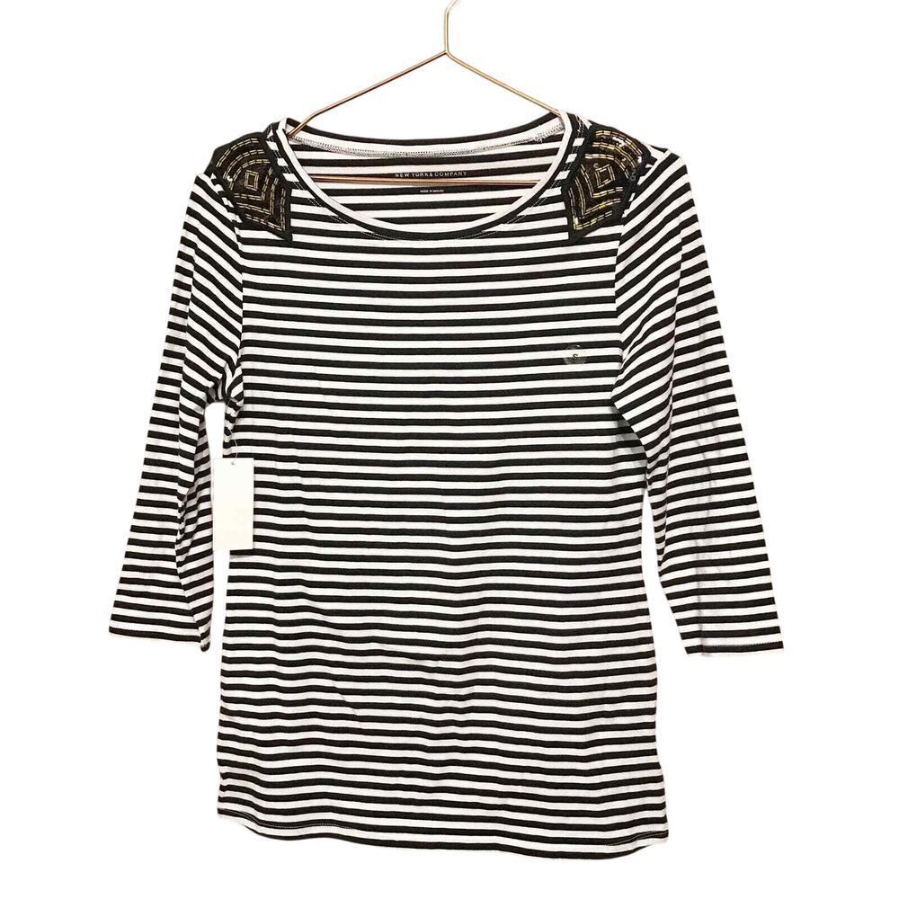 Ny&co striped top NWT small
